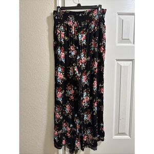 One5one Women Pants Black With Flowers Light Fabric Size Xl